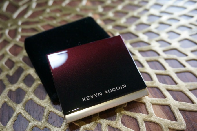 美國修容推薦 | KEVYN AUCOIN。修容餅，彩妝師品牌 @林飛比。玩美誌