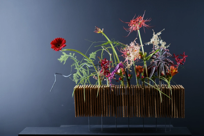 ku flower 軟木板 花藝結構