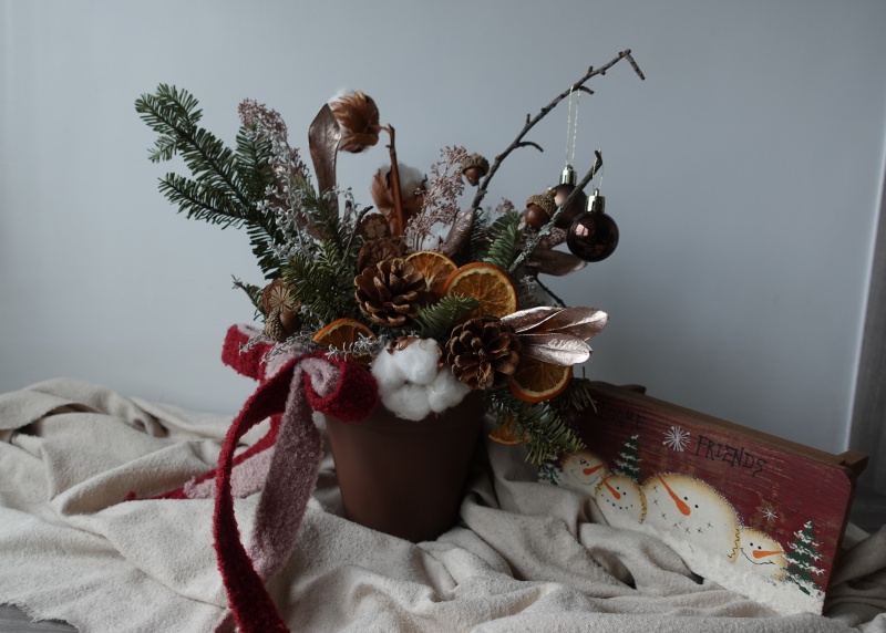 線上花藝課程分享 | 第95代拾米小花盒，聖誕傳達的是一個溫暖♥ @林飛比。玩美誌