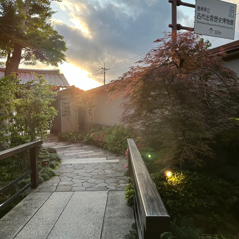 島根．出雲住宿 | いにしえの宿 佳雲(古之宿 佳雲)。傳統溫泉旅館，溫馨舒適 賓至如歸的服務 @林飛比。玩美誌