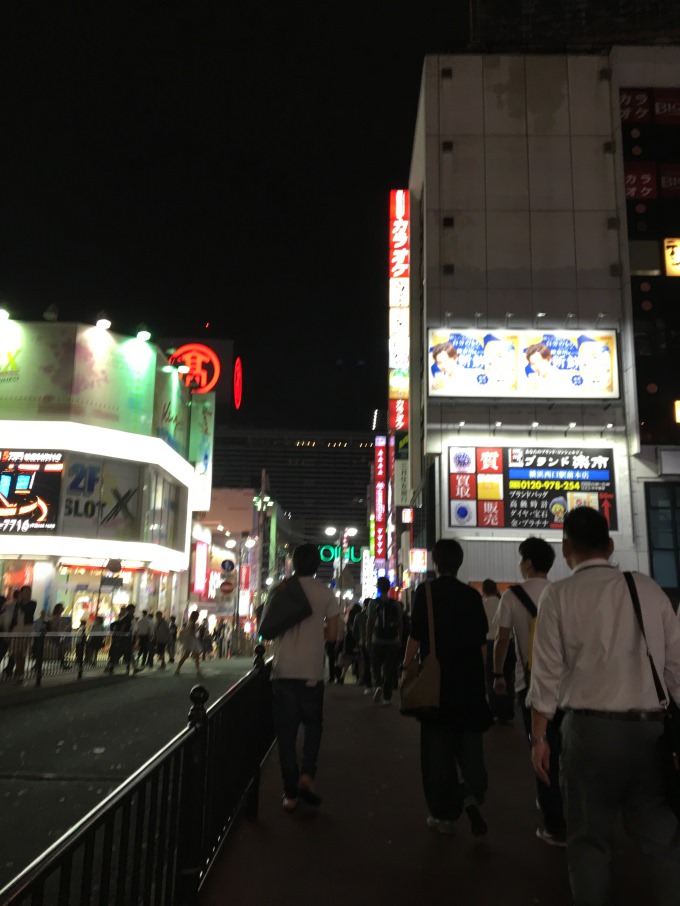 日本遊學體驗 | 市區橫濱，一個人的電影院 @林飛比。玩美誌