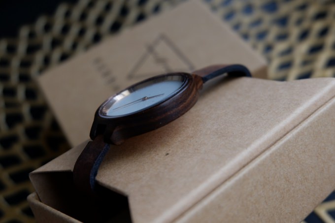 配件分享 | 德國原木品牌 KERBHOLZ。北歐木頭風手錶，簡約風單品好有型 @林飛比。玩美誌