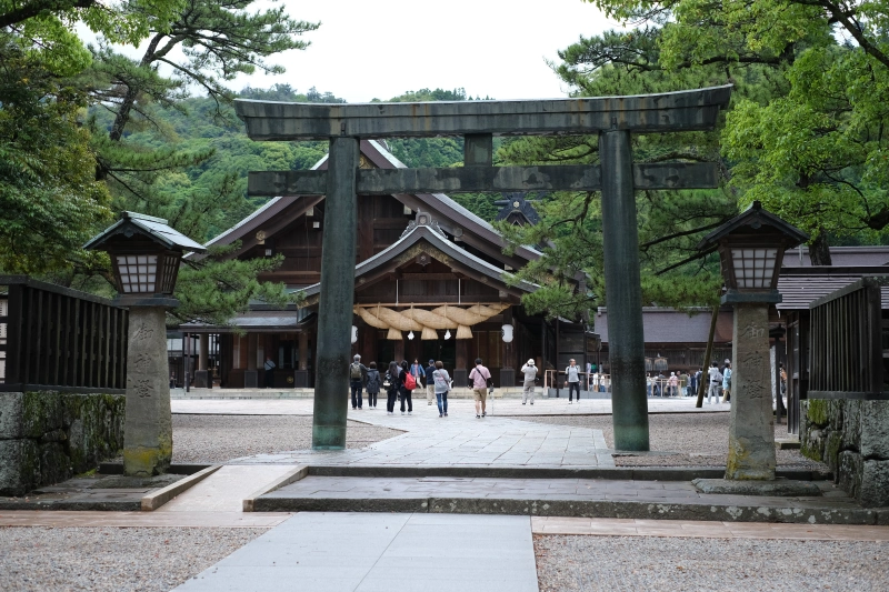 島根．出雲神社 | 出雲大社。日本唯一神在月的結緣故鄉，在此強化我們的緣分 @林飛比。玩美誌