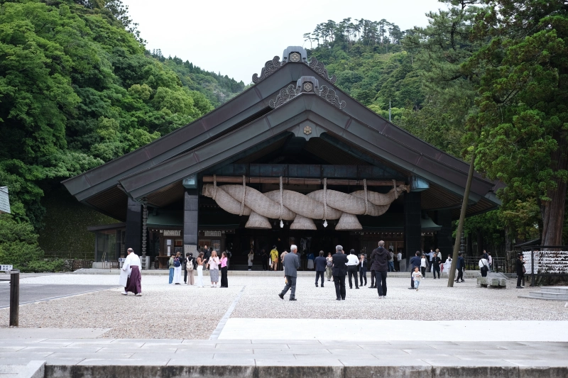 島根．出雲神社 | 出雲大社。日本唯一神在月的結緣故鄉，在此強化我們的緣分 @林飛比。玩美誌