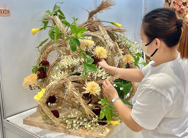 ｜蘭薰花藝｜2024 BLOOMING FUTURES 花綻未來 插花花藝展 @林飛比。玩美誌