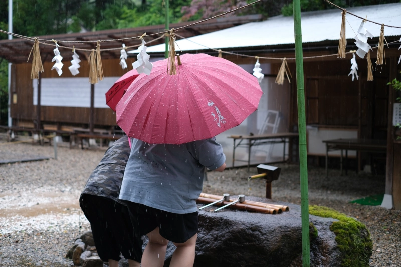 島根．出雲景點 | 須佐大宮(神社)。在素戔鳴尊最後鎮守的土地上，與之締結良緣 @林飛比。玩美誌