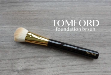 美國刷具 | TOM FORD。Foundation Brush 02，刷出無痕奶油肌